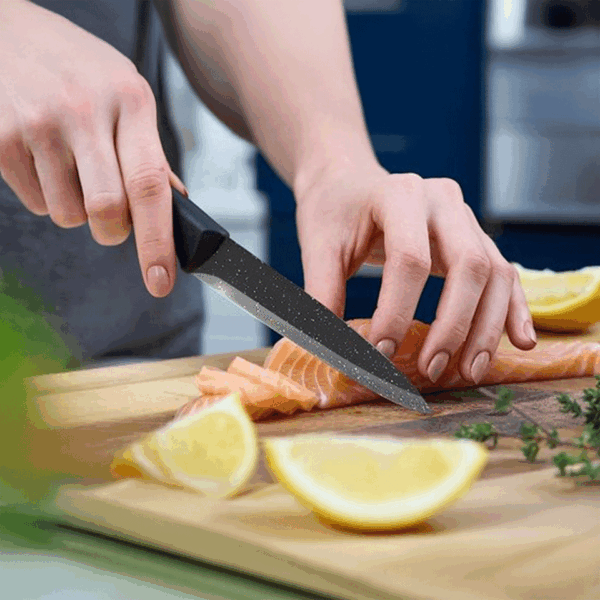 Sets de 5 couteaux de cuisine avec 1 éplucheur ROYALTY LINE – Image 3
